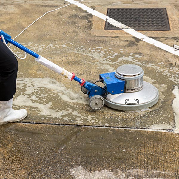 Professional floor washing for industrial and warehouse cleaning