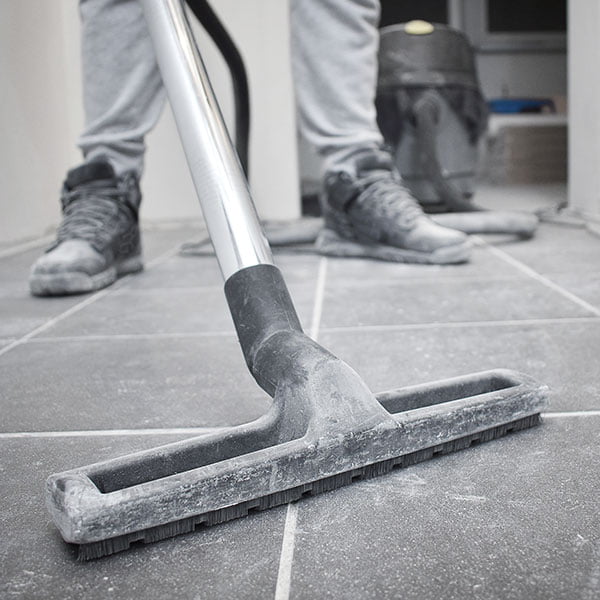 Commercial builders and construction floor cleaning after construction